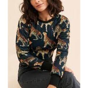 Urban Outfitters Leopard Animal Novelty All Over Print AOP quilted sweatshirt